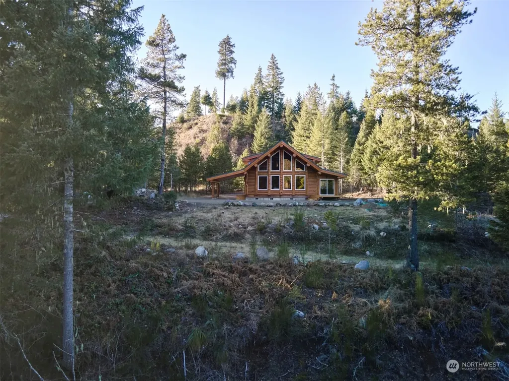 192 Sasquatch Way Cougar WA 98616