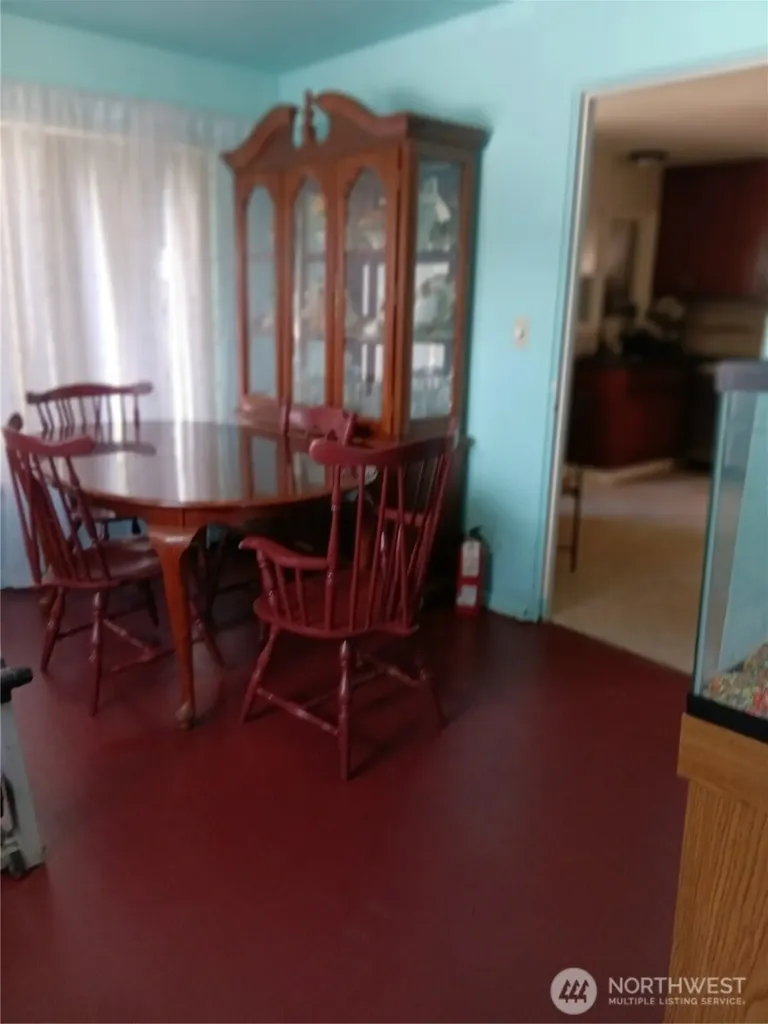 522 NE 127th Street Seattle WA 98125