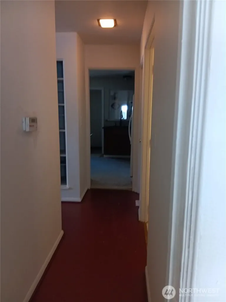 522 NE 127th Street Seattle WA 98125