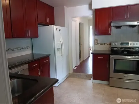 522 NE 127th Street Seattle WA 98125