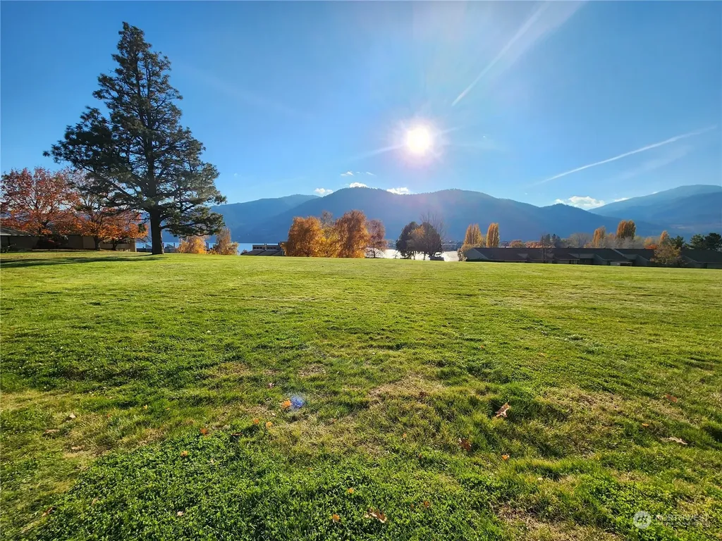 1 Lodge 622-c Manson WA 98831
