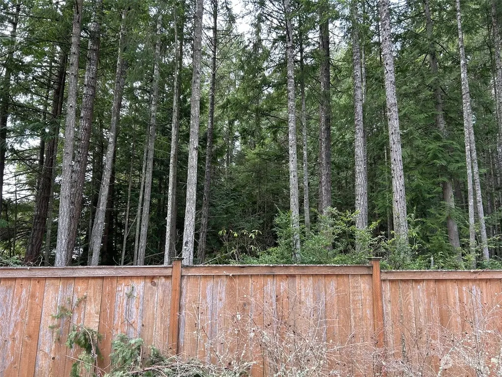 21728 Urdahl Road NW Poulsbo WA 98370