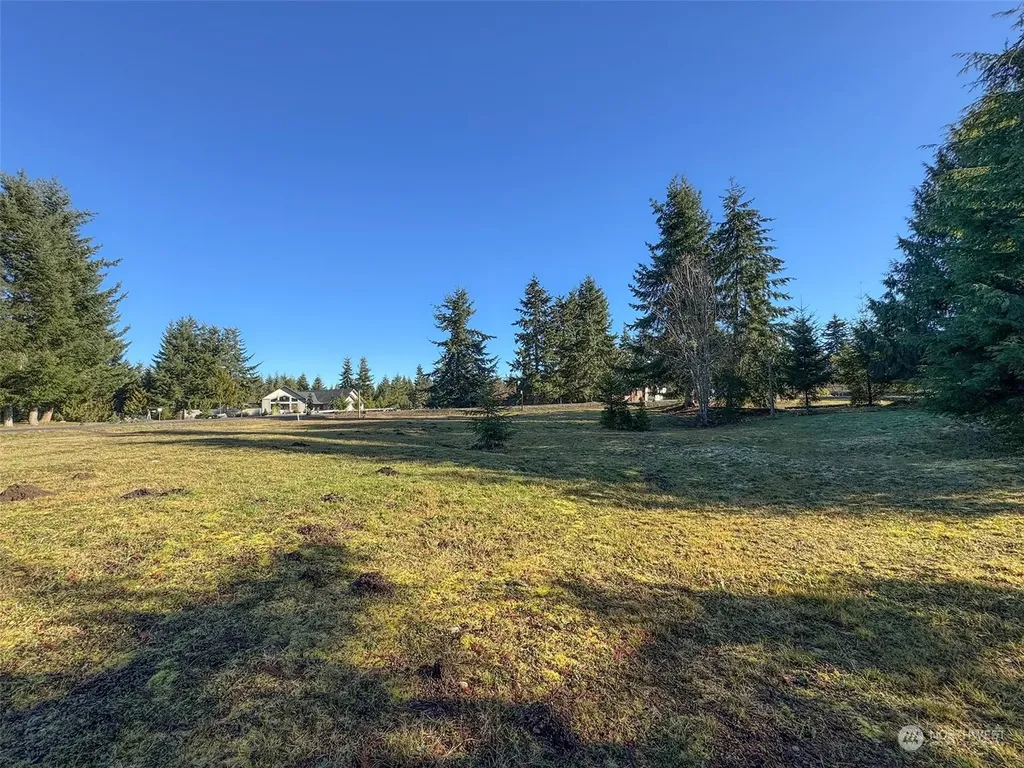 42 S Windflower Lane Port Angeles WA 98362