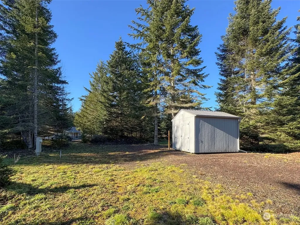 42 S Windflower Lane Port Angeles WA 98362