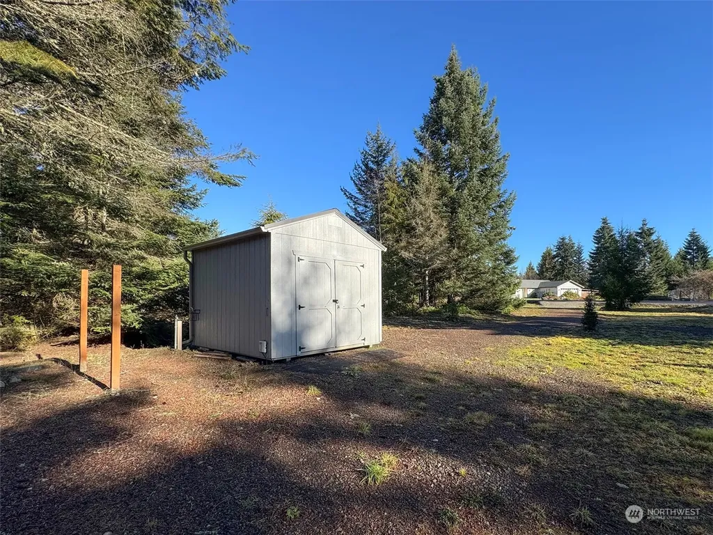 42 S Windflower Lane Port Angeles WA 98362
