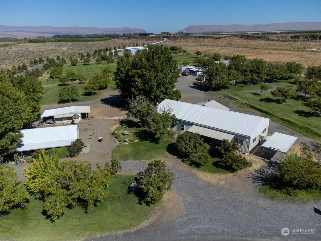 19946 E Desert Aire Dr SW Mattawa WA 99349