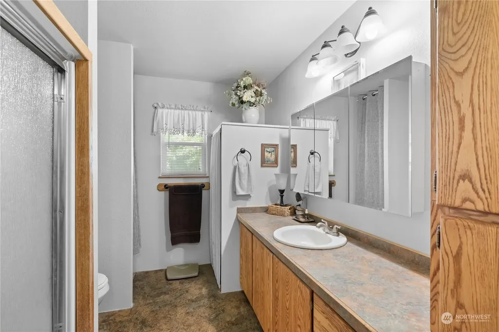 19946 E Desert Aire Dr SW Mattawa WA 99349