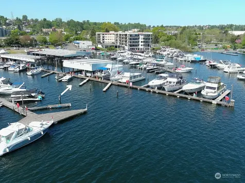 9050 Seward Park Avenue S Seattle WA 98118