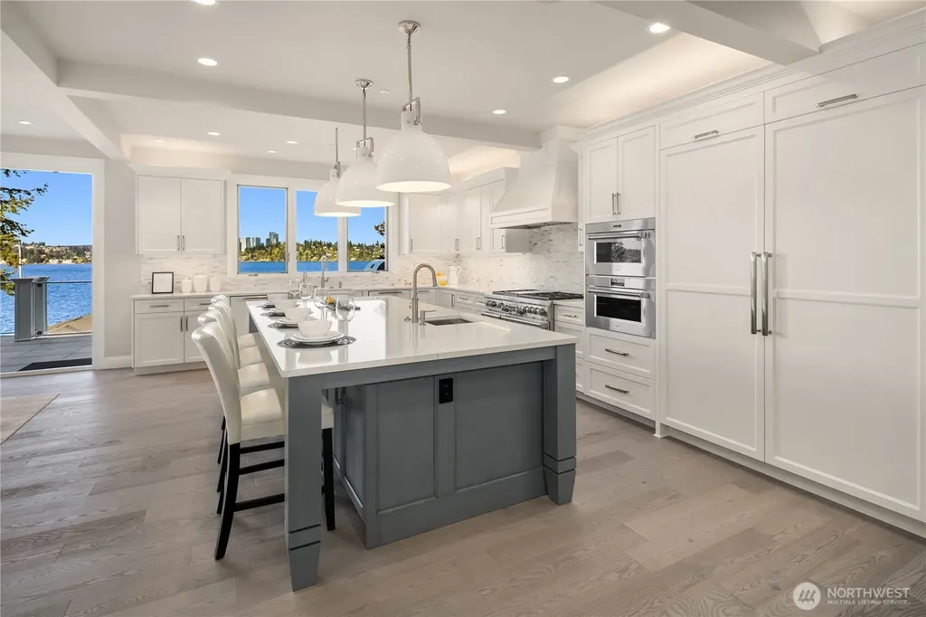 7254 N Mercer Way Mercer Island WA 98040