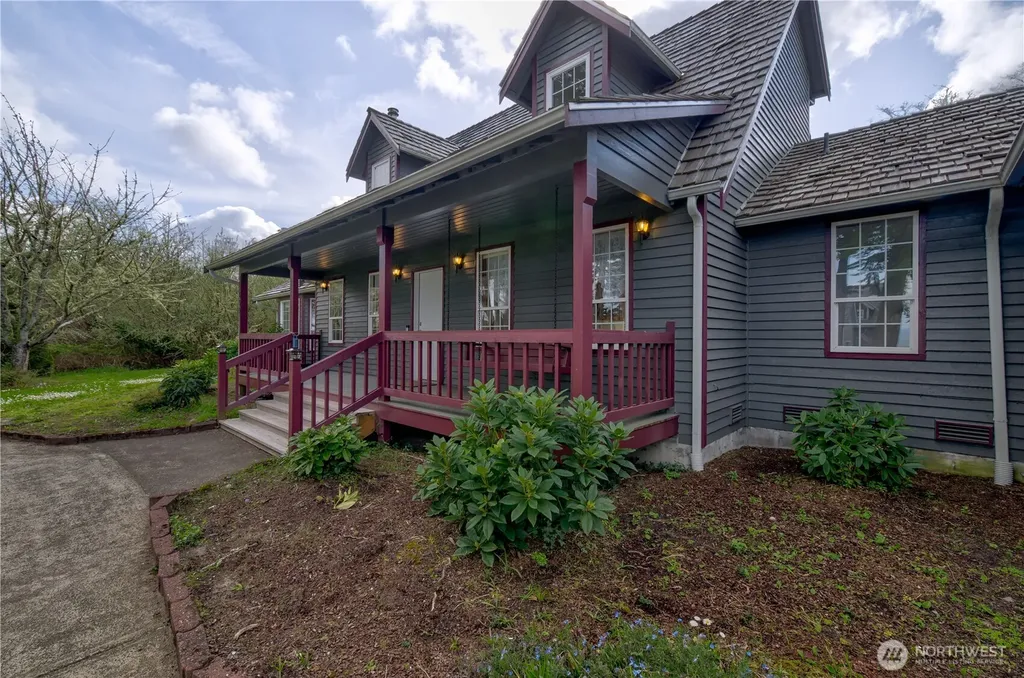 34009 Territory Road Oysterville WA 98641