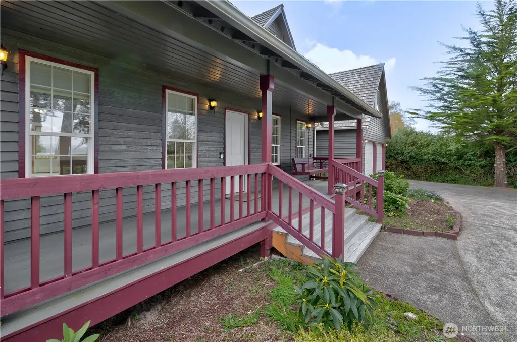 34009 Territory Road Oysterville WA 98641