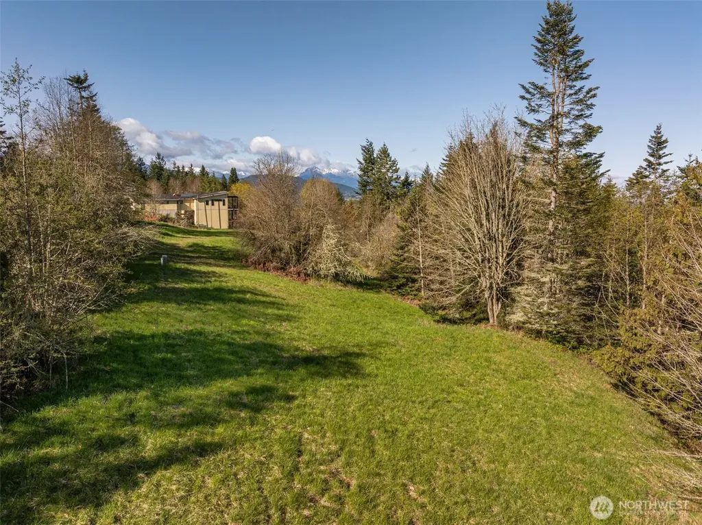 999 Ravens Ridge Road Sequim WA 98382