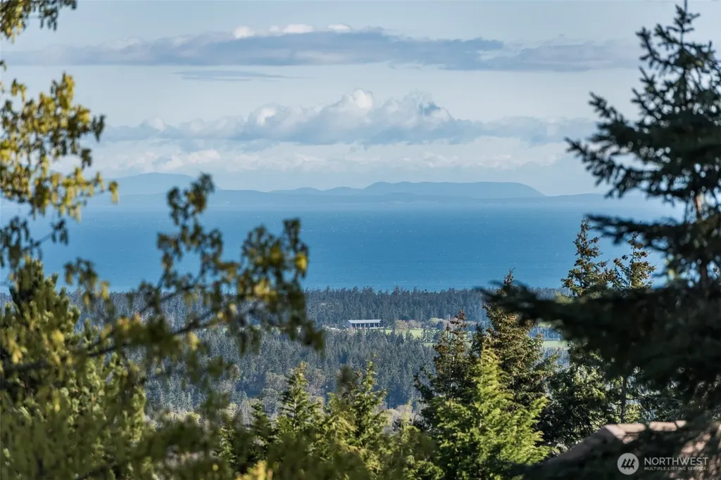 999 Ravens Ridge Road Sequim WA 98382