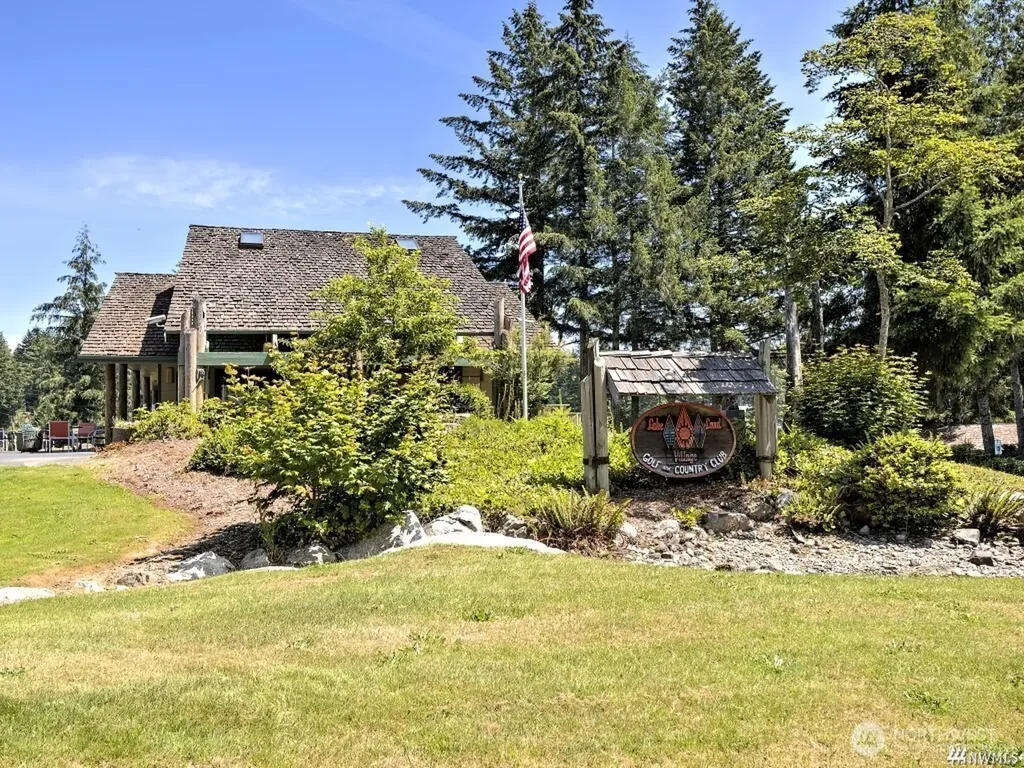 200 E Soderberg Road Allyn WA 98524