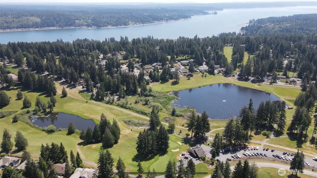 200 E Soderberg Road Allyn WA 98524