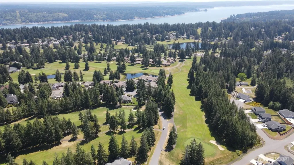 200 E Soderberg Road Allyn WA 98524