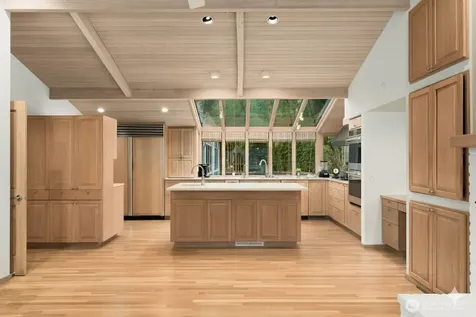 8428 N Mercer Way Mercer Island WA 98040