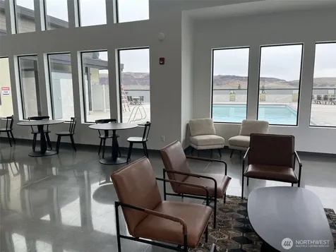 240 Basin Pointe Loop Vantage WA 98950