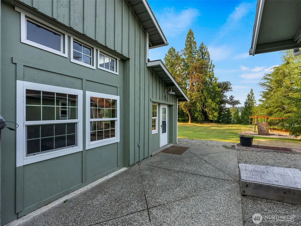 8131 Kerbaugh Road NE Olympia WA 98516