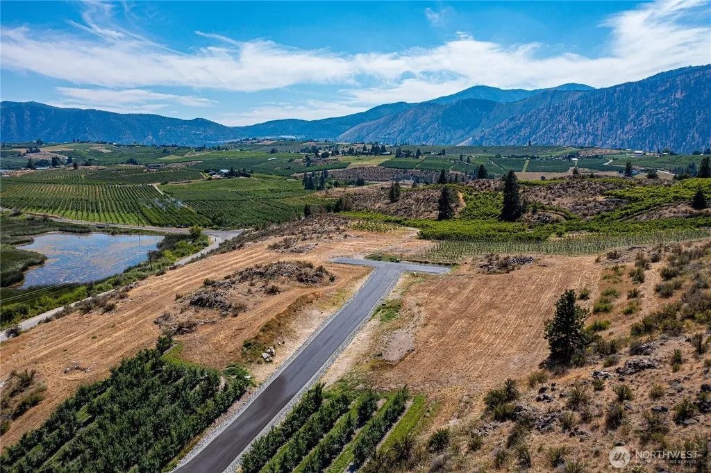 142 Lainey Lane Manson WA 98831