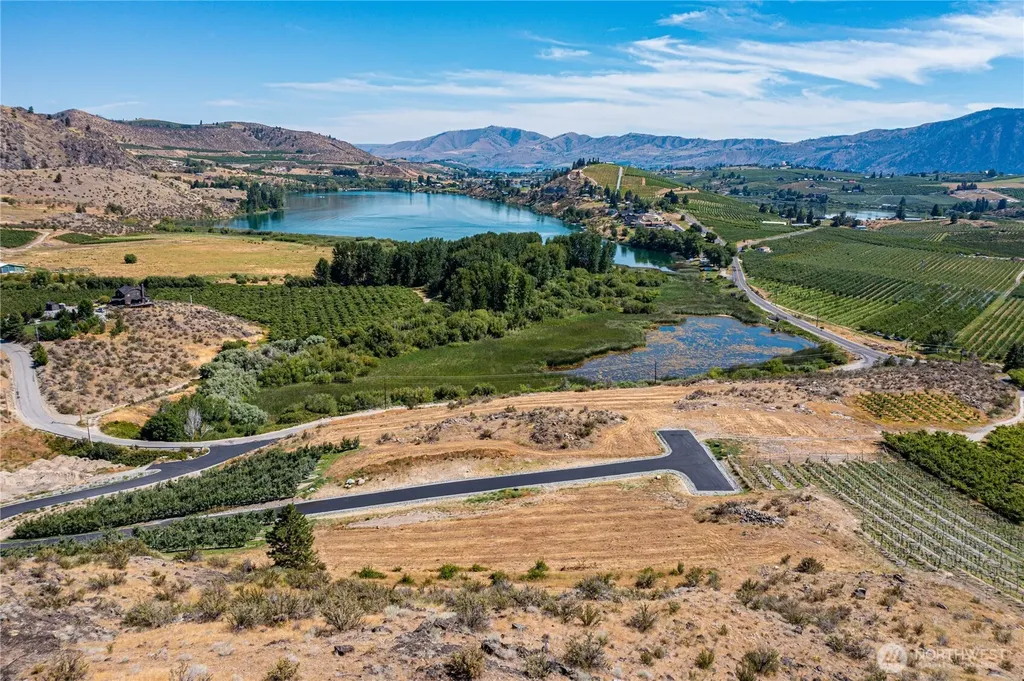 142 Lainey Lane Manson WA 98831