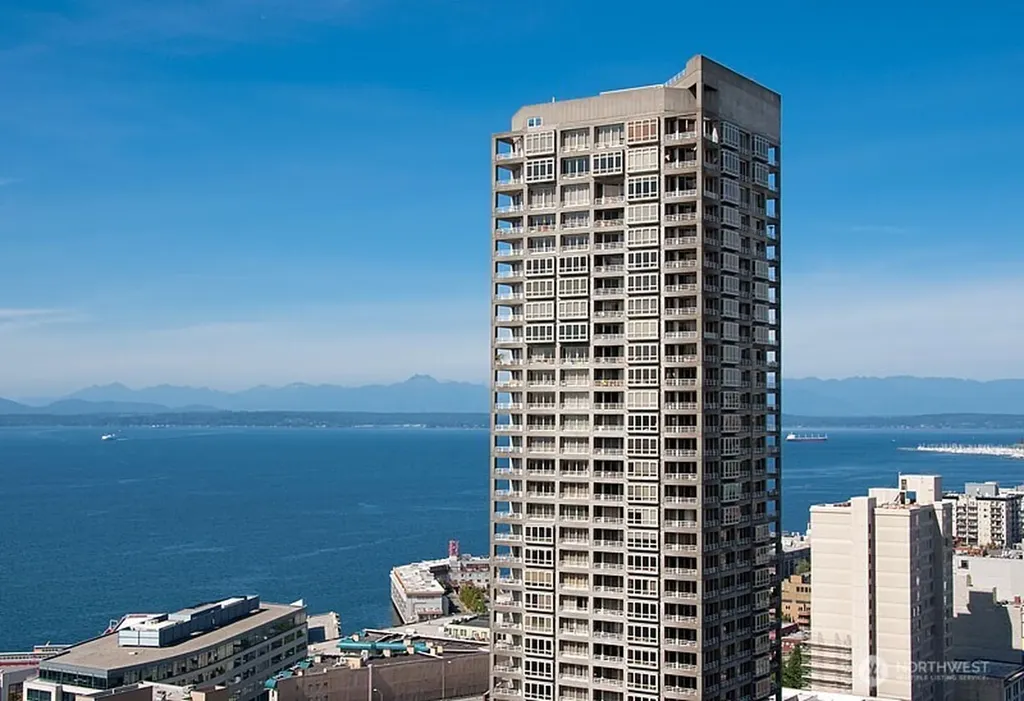 2125 1st Avenue Seattle WA 98121