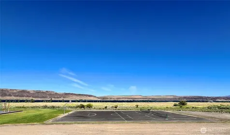 60 King Salmon Court Vantage WA 98950