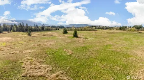 1817 Central Road Everson WA 98247