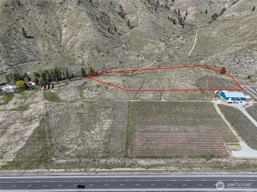 7 Tunnel Hill Road Chelan WA 98816