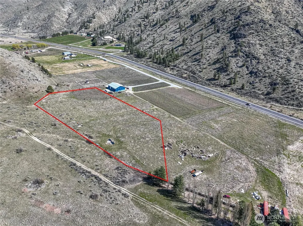 7 Tunnel Hill Road Chelan WA 98816