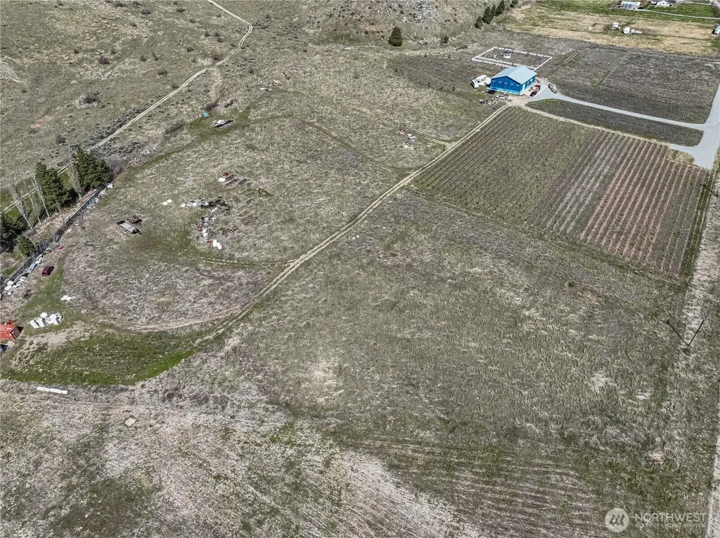 7 Tunnel Hill Road Chelan WA 98816