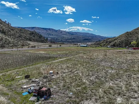 7 Tunnel Hill Road Chelan WA 98816