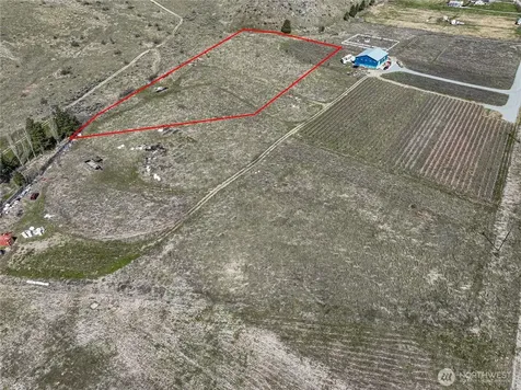 7 Tunnel Hill Road Chelan WA 98816