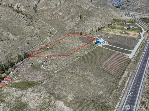 7 Tunnel Hill Road Chelan WA 98816