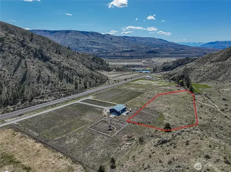 7 Tunnel Hill Road Chelan WA 98816