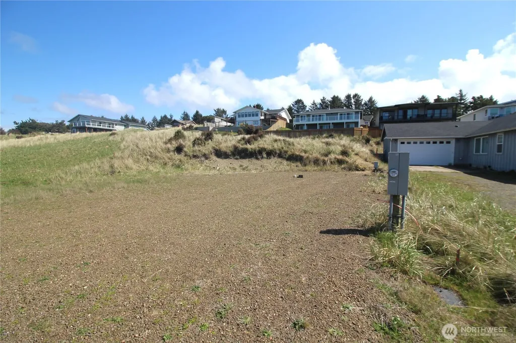 32606 I Street Ocean Park WA 98640