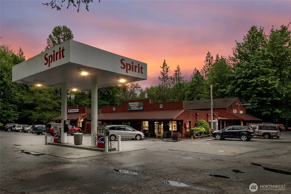3530 NE Old Belfair Highway Belfair WA 98528