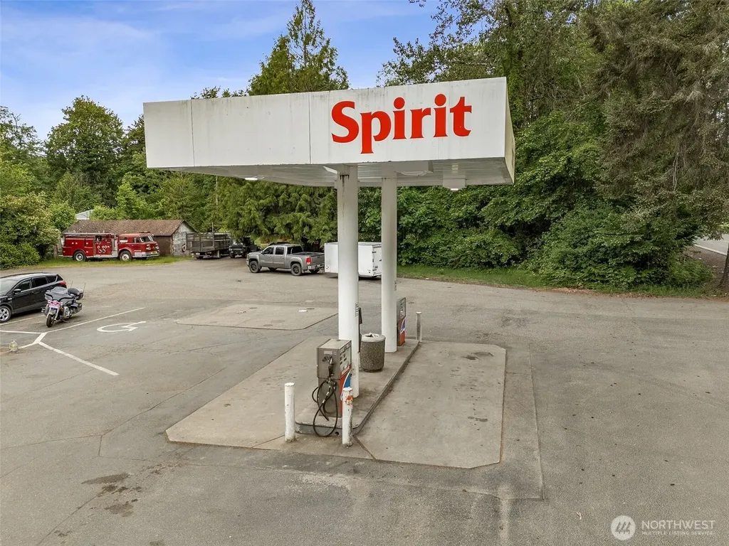 3530 NE Old Belfair Highway Belfair WA 98528