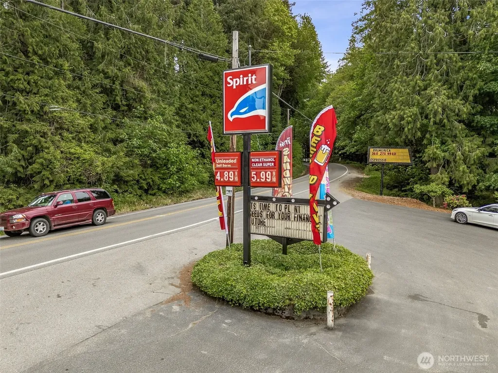 3530 NE Old Belfair Highway Belfair WA 98528