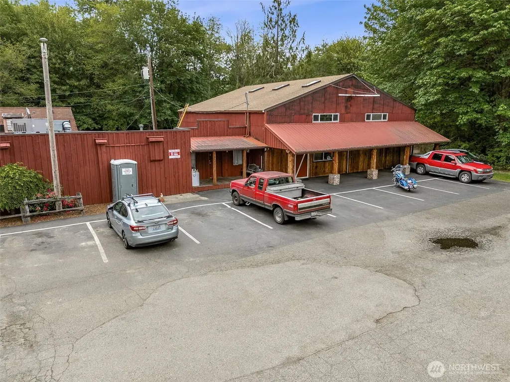 3530 NE Old Belfair Highway Belfair WA 98528
