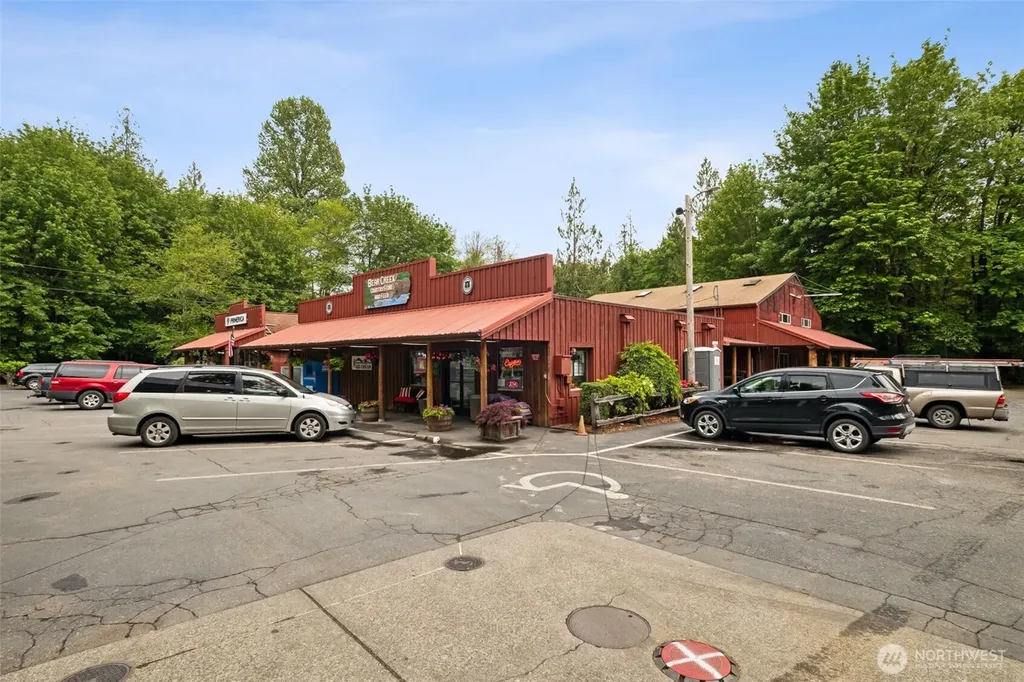 3530 NE Old Belfair Highway Belfair WA 98528