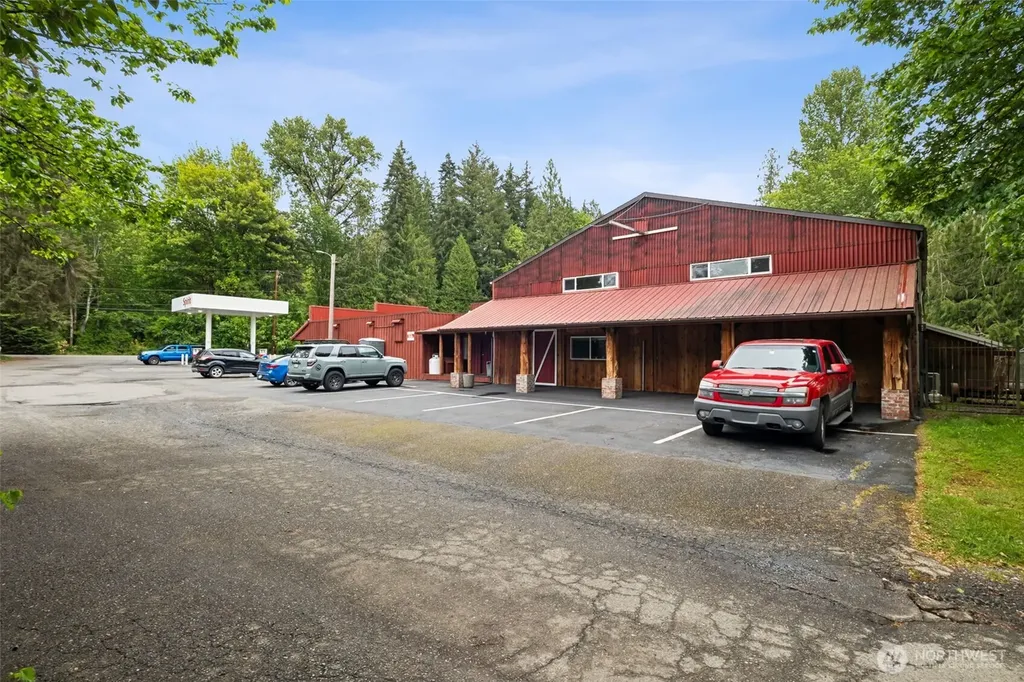 3530 NE Old Belfair Highway Belfair WA 98528