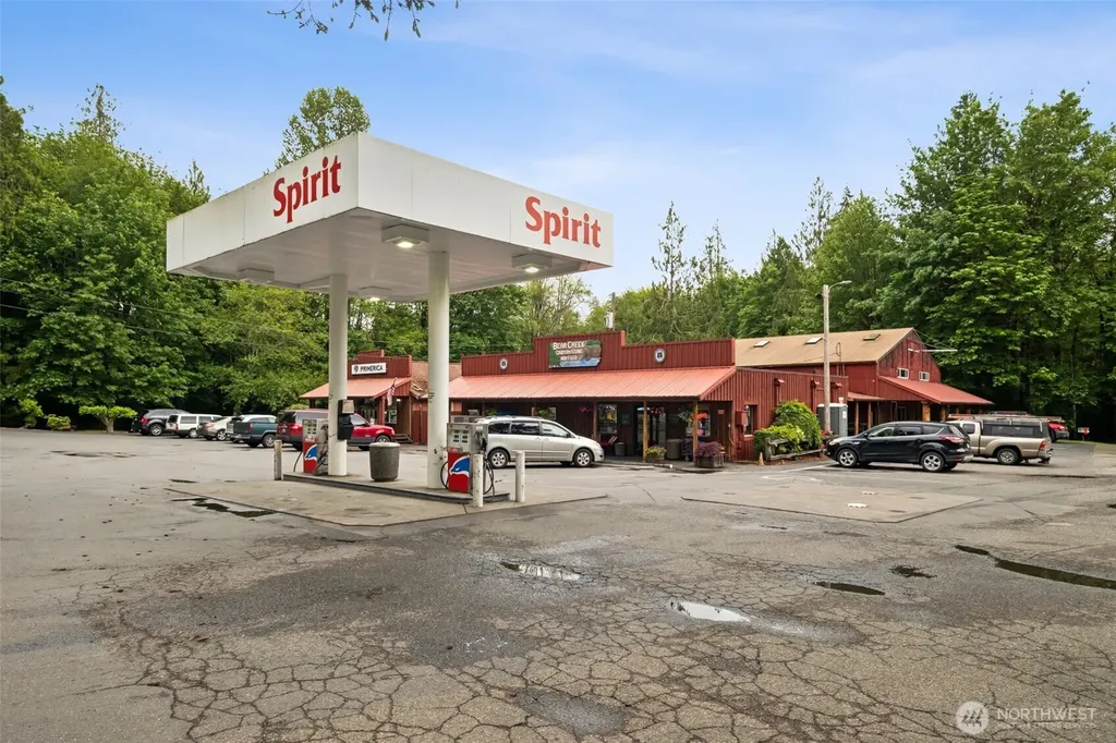 3530 NE Old Belfair Highway Belfair WA 98528