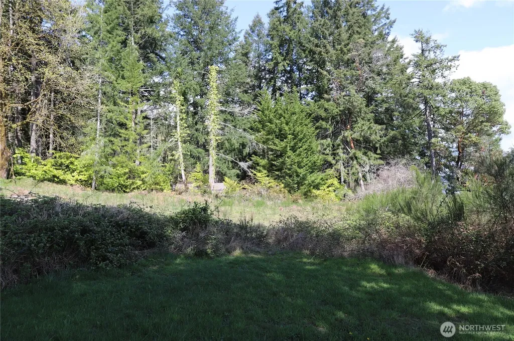 14811 71st Street NW Lakebay WA 98349