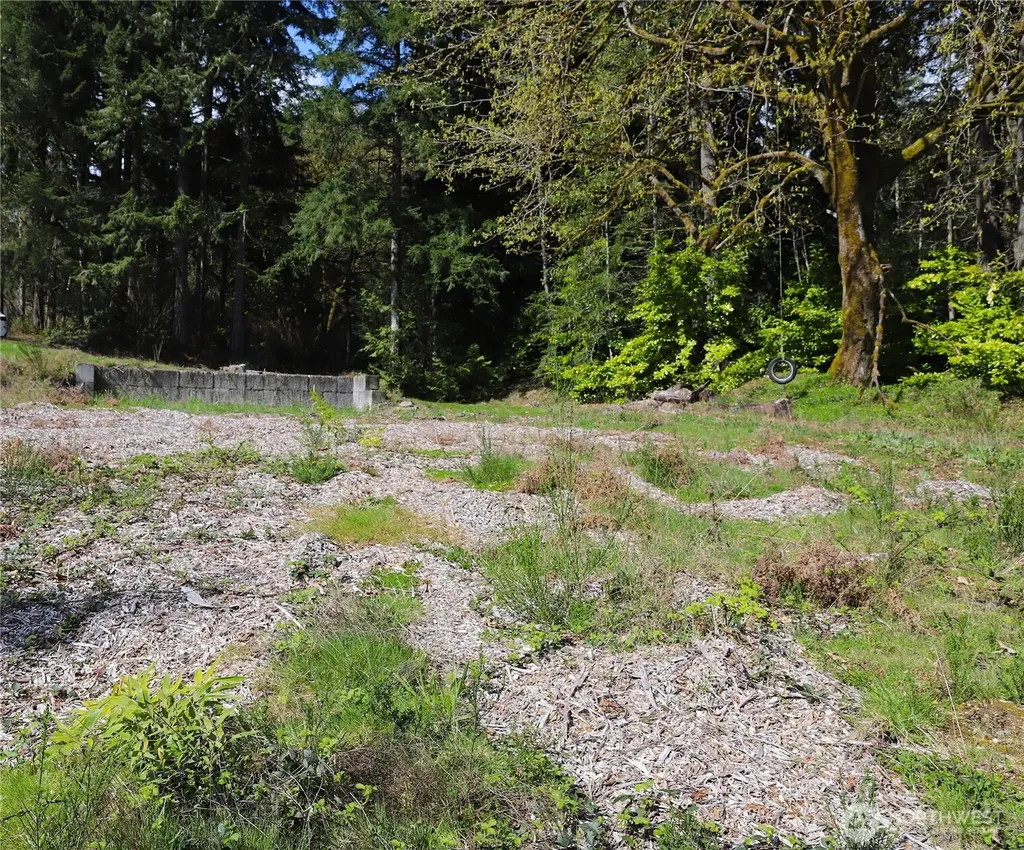 14811 71st Street NW Lakebay WA 98349