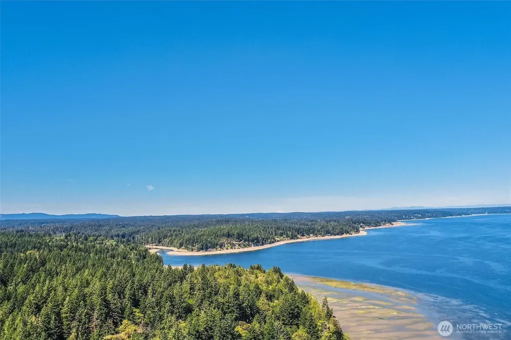 14811 71st Street NW Lakebay WA 98349