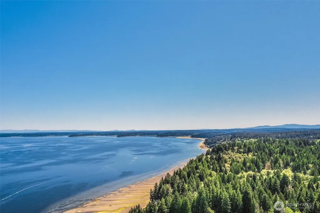 14811 71st Street NW Lakebay WA 98349