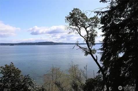 14811 71st Street NW Lakebay WA 98349