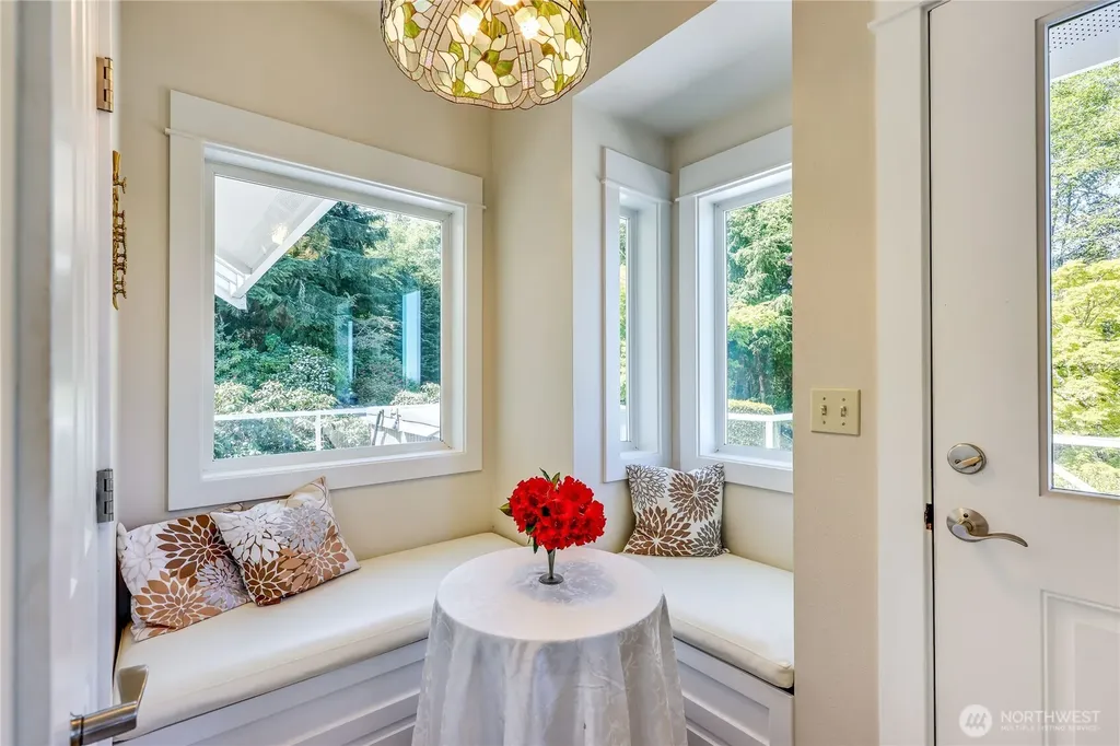 124 Hoods View Court Port Ludlow WA 98365