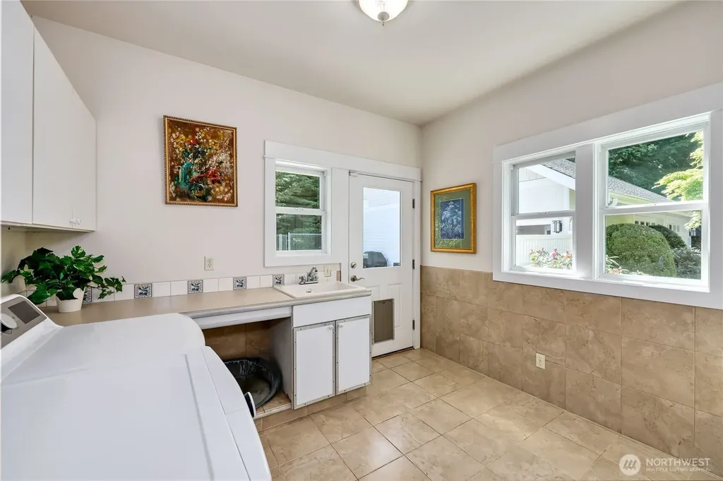 124 Hoods View Court Port Ludlow WA 98365